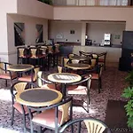 Days Inn&Suites by Wyndham Rochester Hills MI 