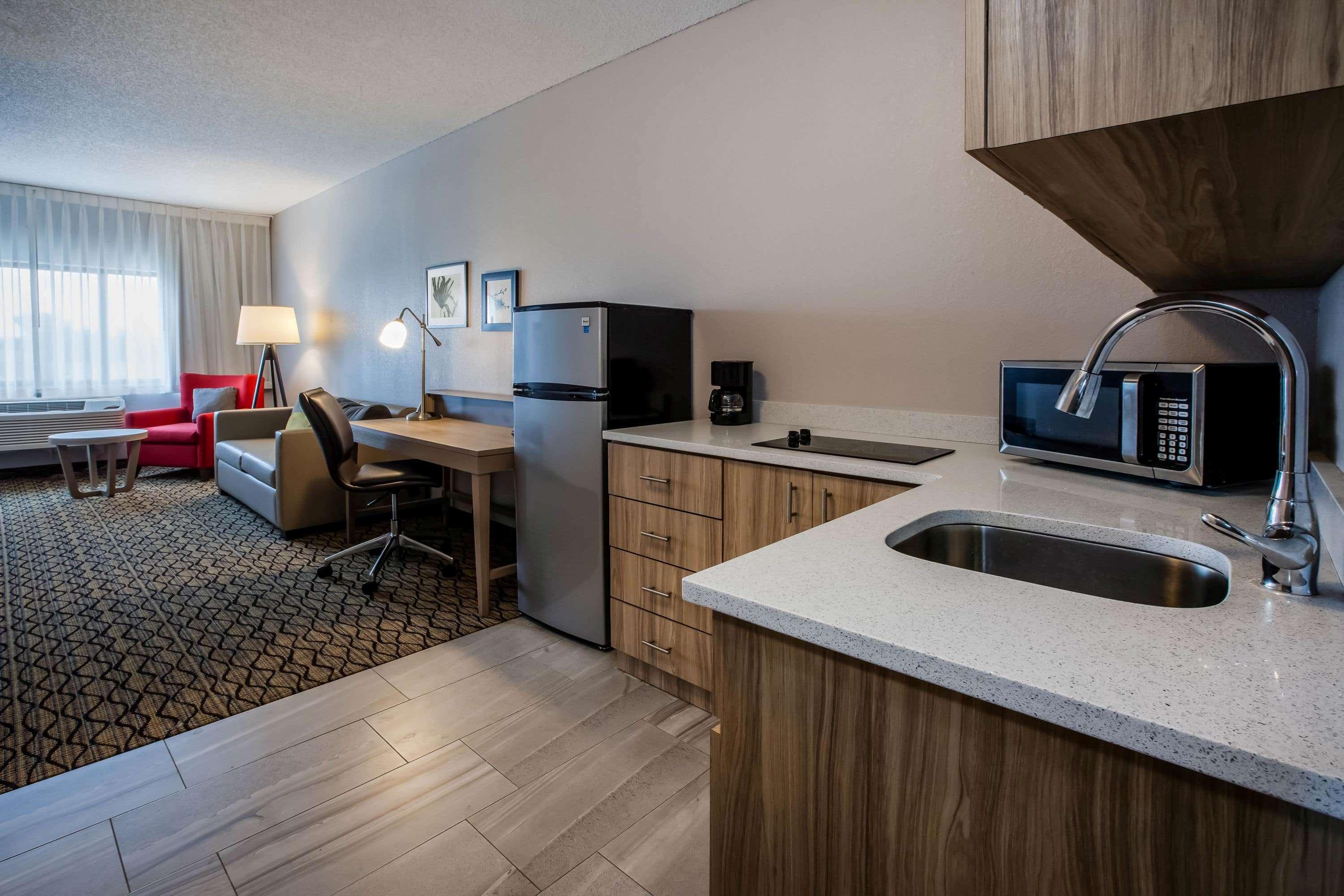 Days & By Wyndham Mi 3* Rochester Hills