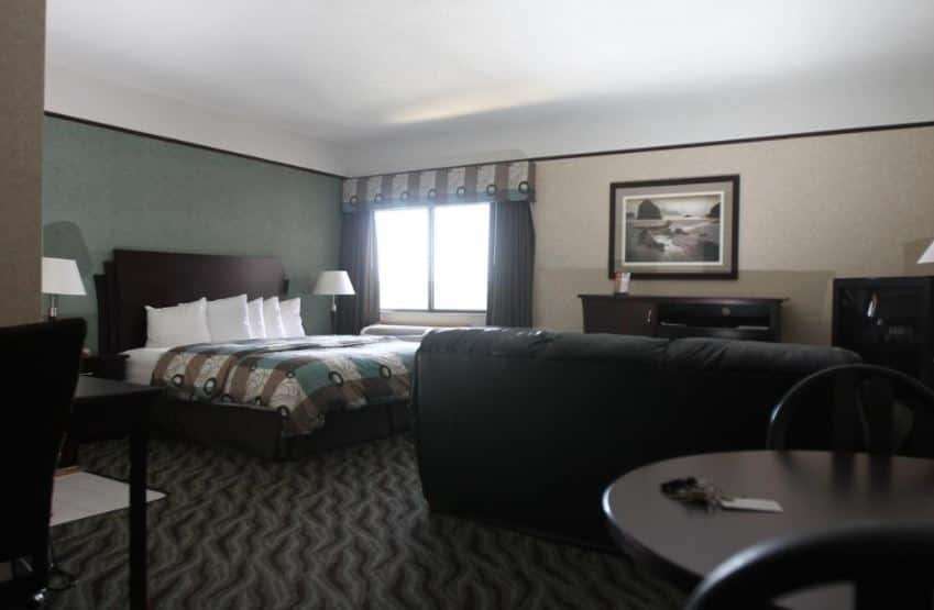 Days & By Wyndham Mi